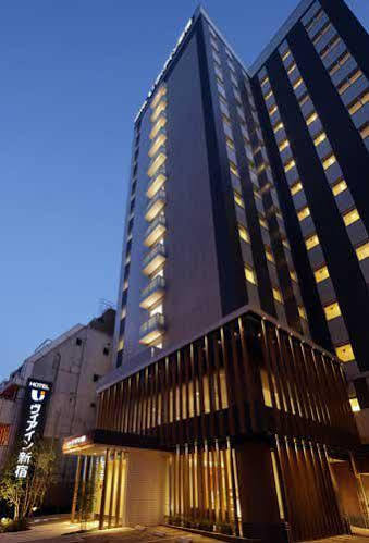 新宿维亚酒店 3*